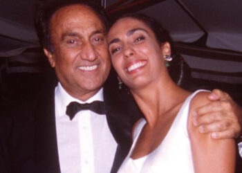 Sapete chi sono Sveva e Simona, le figlie di Emilio Fede? La loro vita lontana dai riflettori vi sorprenderà