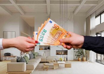 L’avvertimento della BCE a tutti gli italiani: “Tenete una scorta di contanti in casa”. Ecco perché