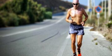 Il segreto dei maratoneti per arrivare al traguardo senza dolori: non è riposo, è Jeffing