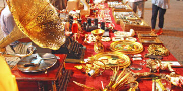 Mercatini dell’usato, affari veri: i tre indizi per capire in 90 secondi se comprare o lasciare perdere