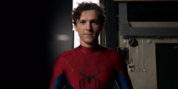 Tom Holland nei panni di Spider Man