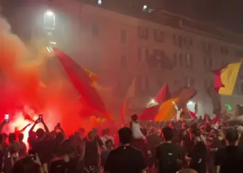 Ultras della Roma a piazza Navona