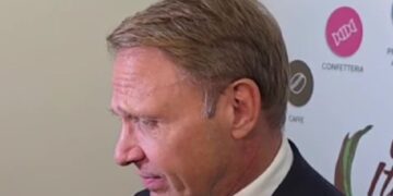 Infezioni salmonella pomodorini Pachino, Lollobrigida: “Allarmi eccessivi, dati Ue irrilevanti per l’Italia”