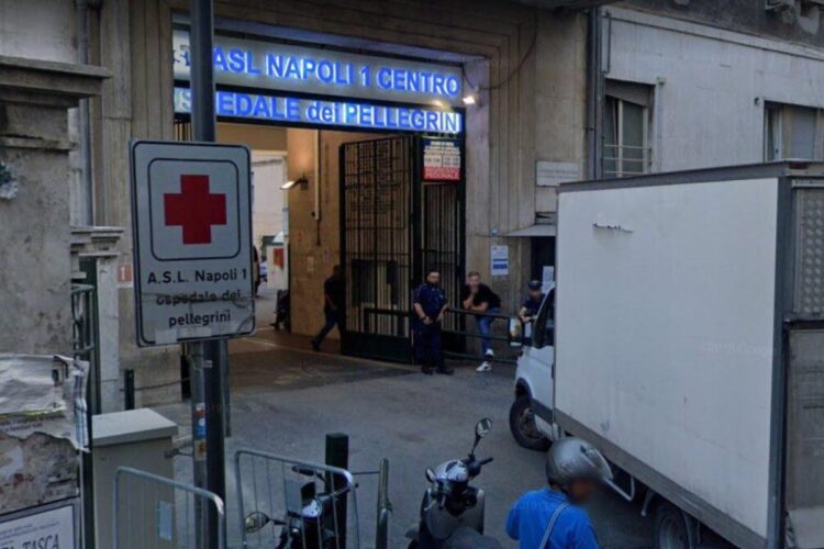 Aggressione al Vecchio Pellegrini di Napoli