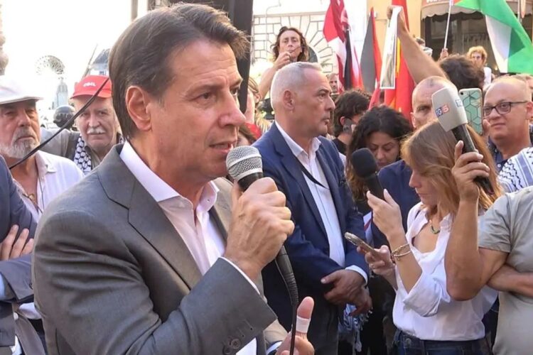 Appello di Conte sulla manovra