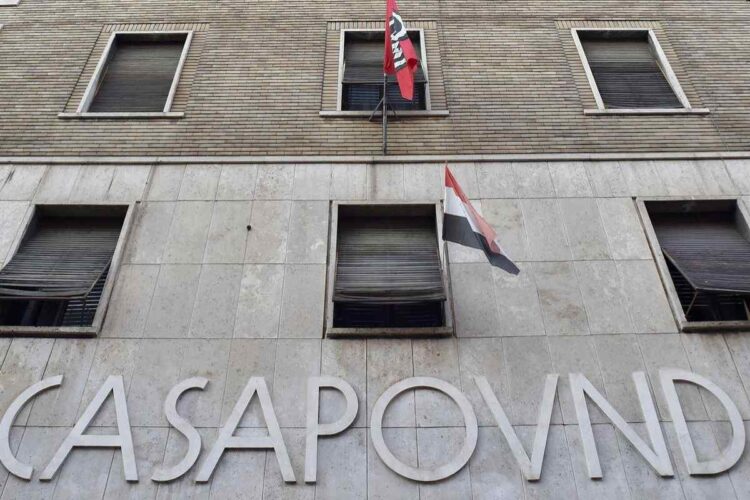 CasaPound attacca Landini