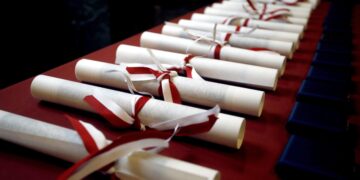 Le pergamene da assegnare ai vincitori dell'Ambrogino d'Oro