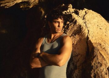 Nel nuovo video ufficiale di Chuniri un clamoroso spoiler: Tedua si esibirà a San Siro nel 2026