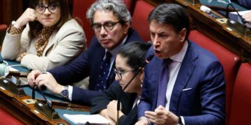 Conte attacca Meloni