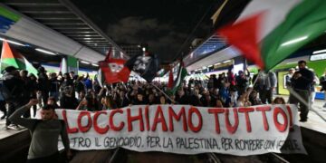 Corteo a Milano a sostegno della Global Sumud Flotilla