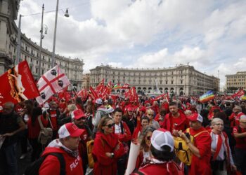 Corteo della CGIL a Roma