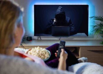 La nuova funzione segreta delle smart TV (che ti difende dagli hacker senza che tu lo sappia)