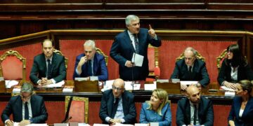 Il ministro degli Affari Esteri Antonio Tajani in Senato durante le comunicazioni sui recenti sviluppi della situazione nella Striscia di Gaza