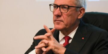 Il segretario Nazionale CGIL Maurizio Landini