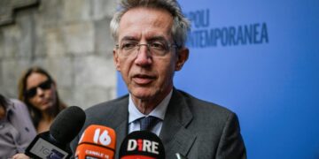 Il sindaco di Napoli Gaetano Manfredi