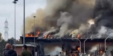 Incendio al casello di Brescia Sud