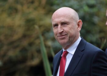 Il Segretario di Stato per la difesa del Regno Unito John Healey