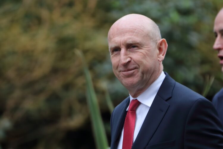 Il Segretario di Stato per la difesa del Regno Unito John Healey