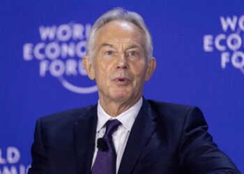 L'ex primo ministro inglese Tony Blair