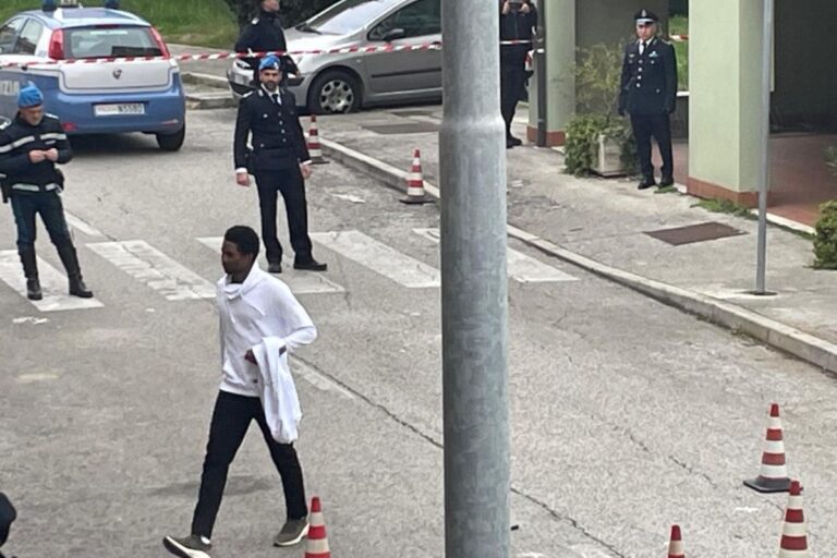 Louis Dassilva, accusato dell'omicidio di Pierina Paganelli, durante l'incidente probatorio