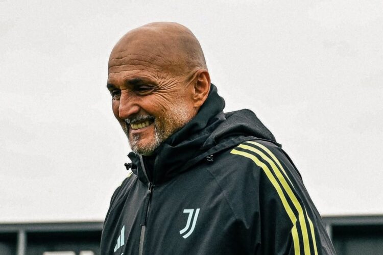 Luciano Spalletti sorridente