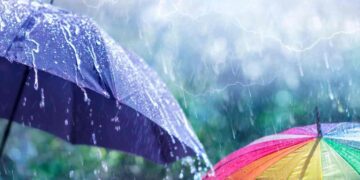 Cambia tutto: le temperature crollano e il cielo si copre (previsioni del 14 ottobre)