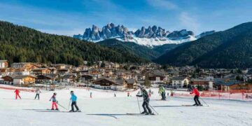 Milano-Cortina 2026, Fis esclude russi e bielorussi da qualificazioni