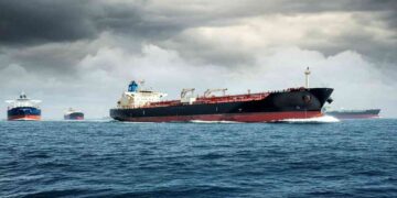 Nave flotta ombra russa in Francia