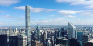 New York a rischio crollo il grattacielo 432 Park