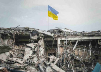 Notte di attacchi tra Russia e Ucraina