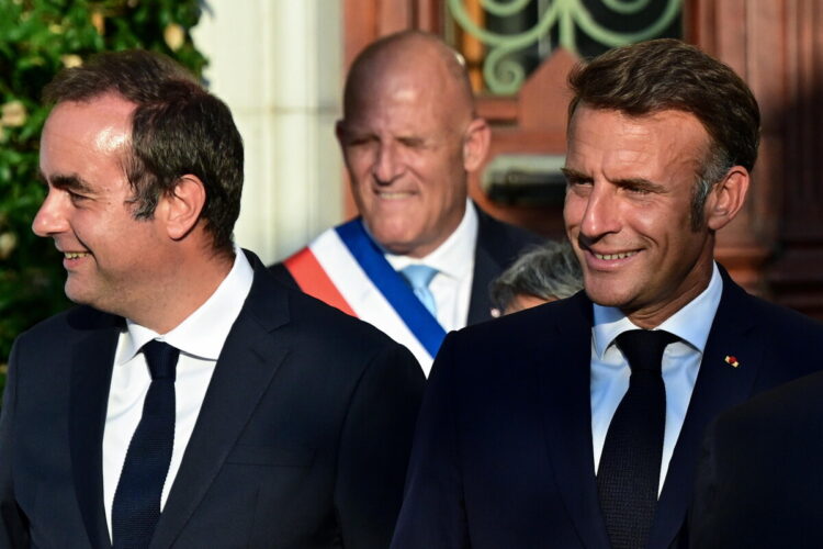 Sebastien Lecornu and France's President Emmanuel Macron@ANSA