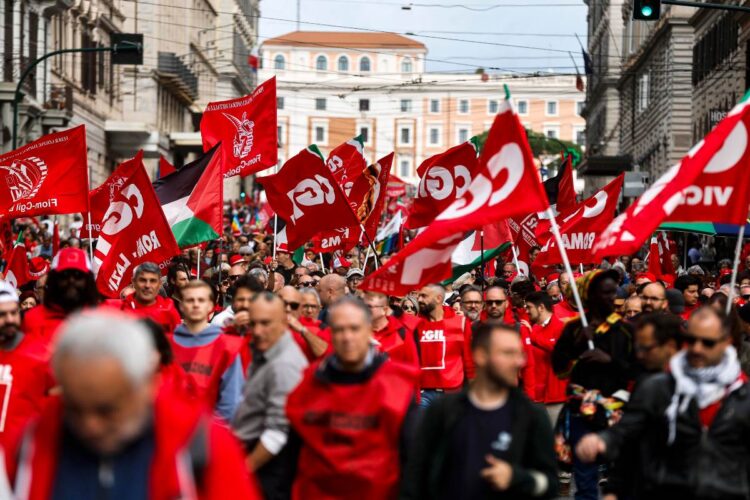 Sindacato mondiale a Roma