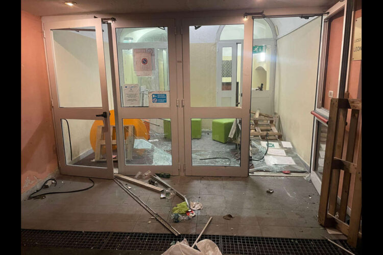 Genova, blitz al Liceo Da Vinci occupato