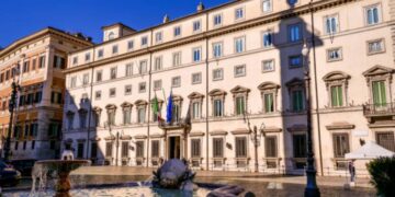 Tajani a Palazzo Chigi per parlare di Gaza