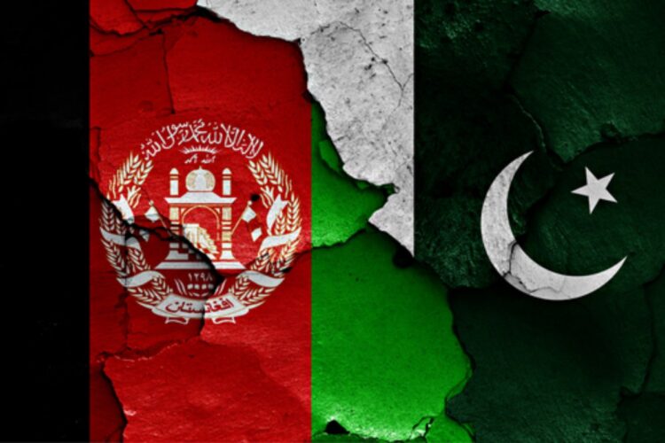 Tensioni e attacchi tra Pakistan e Afghanistan