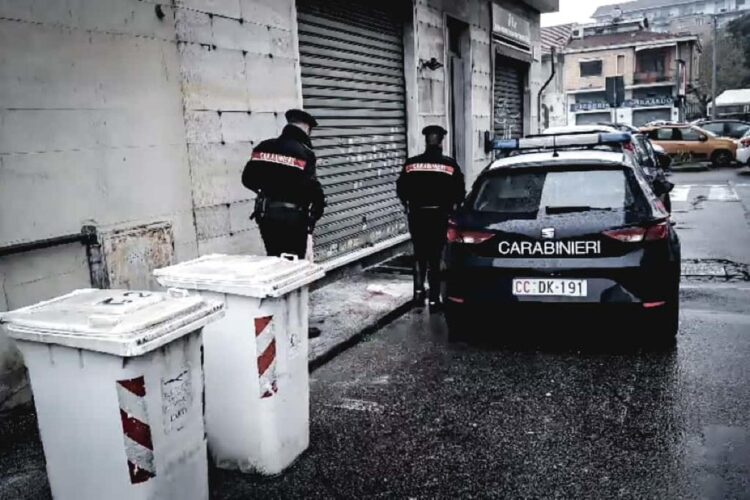 Uomo ucciso a coltellate a Collegno