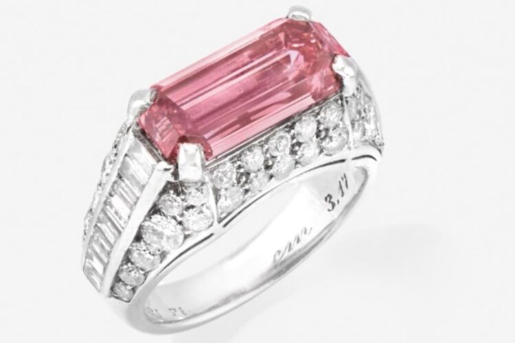 L'anello "Trombino" di Bulgari