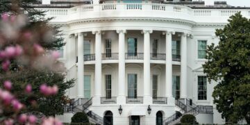 Casa Bianca: chi paga la mega ballroom di Trump? Amazon, Google e i giganti tech finanziano l’intervento da $300 milioni