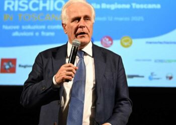 Gaffe di Giani sulle regioni confinanti con la Toscana: nomina anche la Lombardia