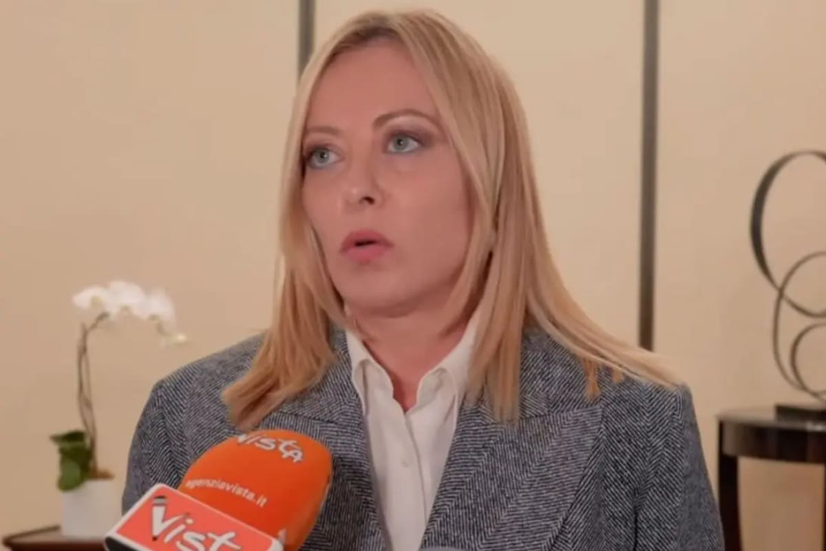 Un primo piano di Giorgia Meloni
