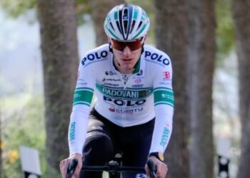 Kevin Bonaldo in sella alla sua bicicletta