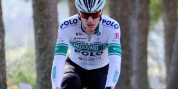 Kevin Bonaldo in sella alla sua bicicletta