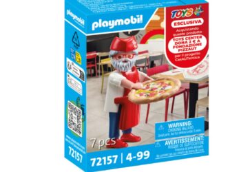 Nico Acampora, fondatore di PizzAut diventa un giocattolo Playmobile