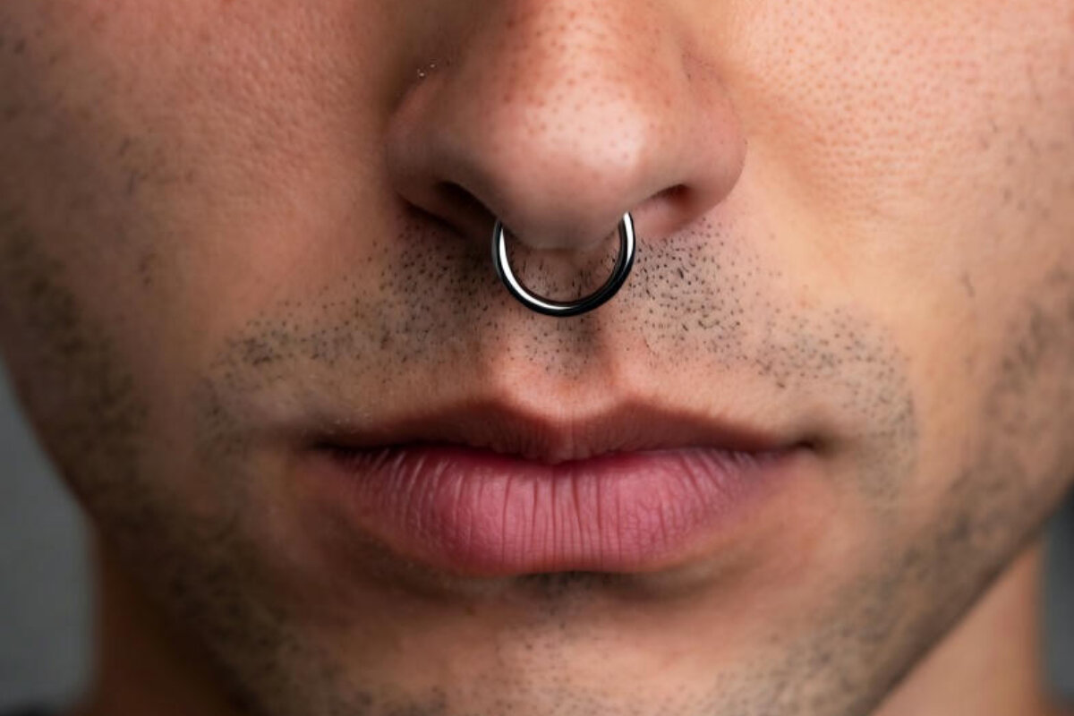 Septum piercing