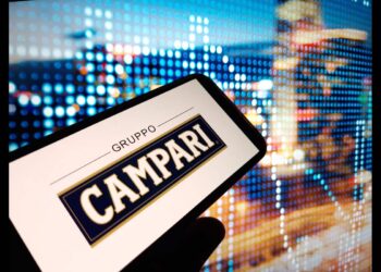 Sequestrate azioni Campari per oltre 1,2 miliardi