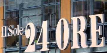 L'insegna della sede de "Il Sole 24 Ore"