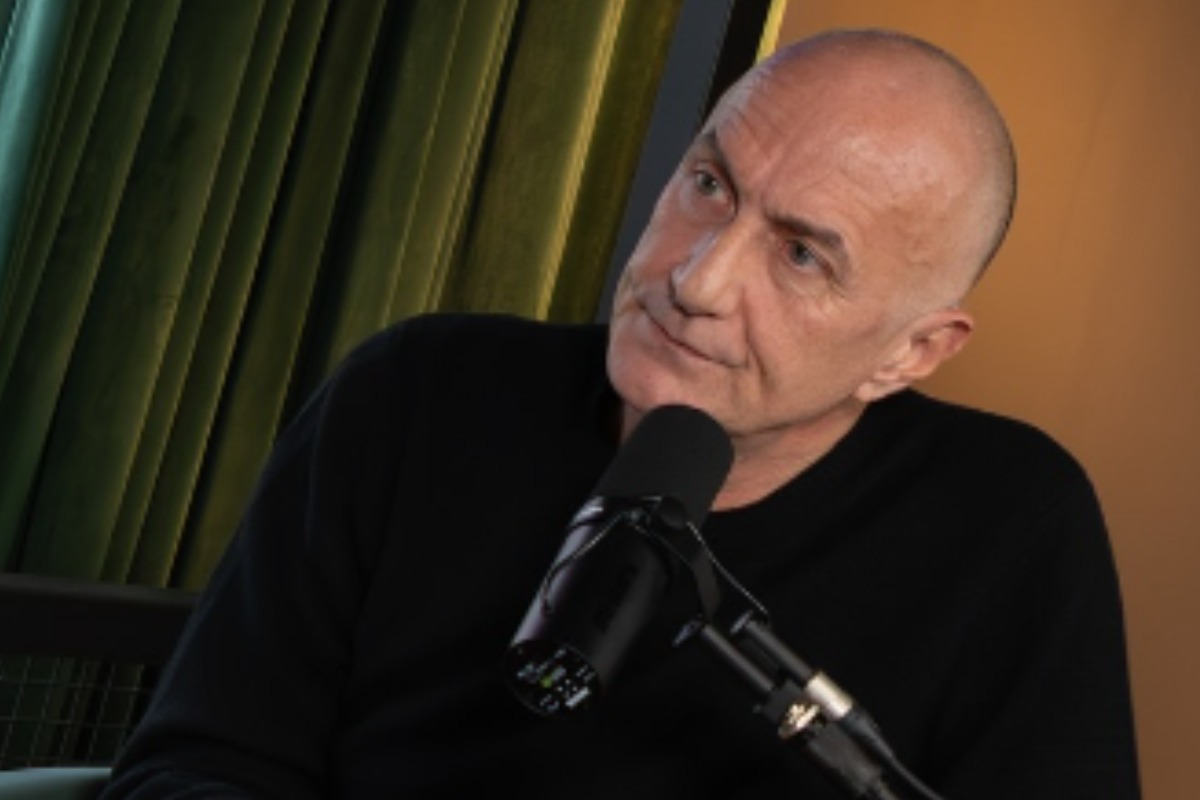 Un primo piano di Stefano Sollima
