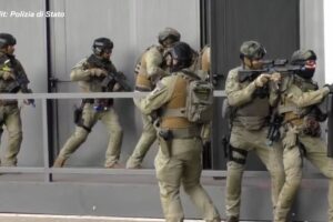 Milano-Cortina, la polizia simula attacchi terroristici