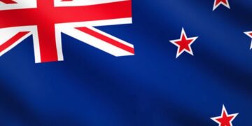 Aumenta l’emigrazione dalla Nuova Zelanda: i giovani cercano opportunità all’estero