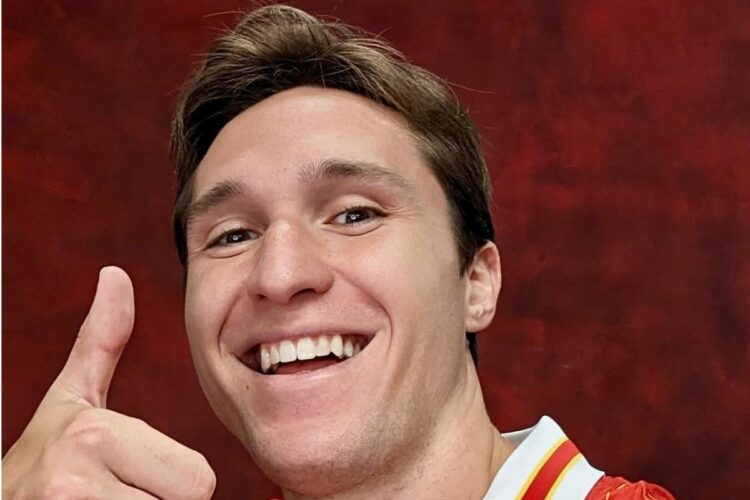 Federico Chiesa gioca a Magic: The Gathering